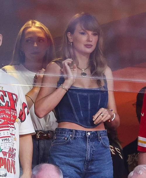 霉霉的最新爆料